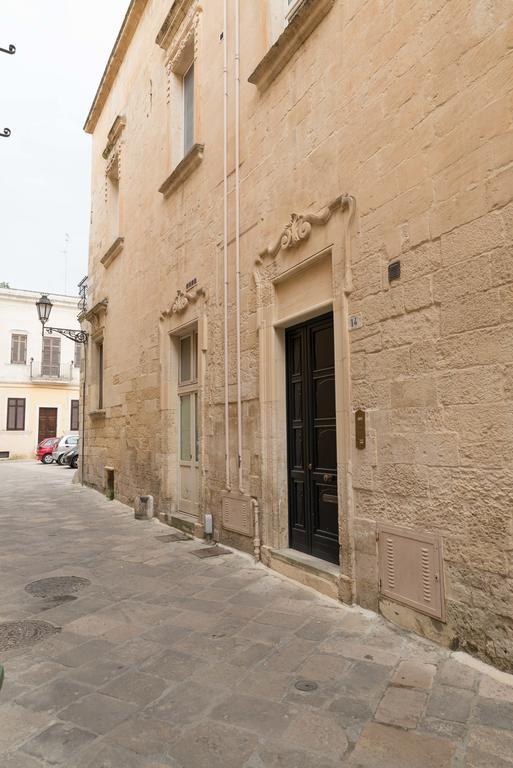 Gatto Bianco La Dimora Storica Acomodação com café da manhã Lecce Exterior foto
